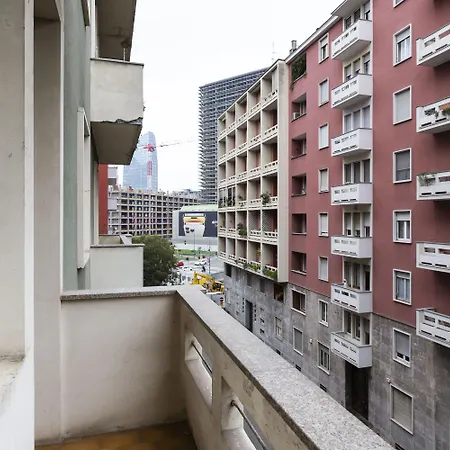 Living Isola Apartamento *